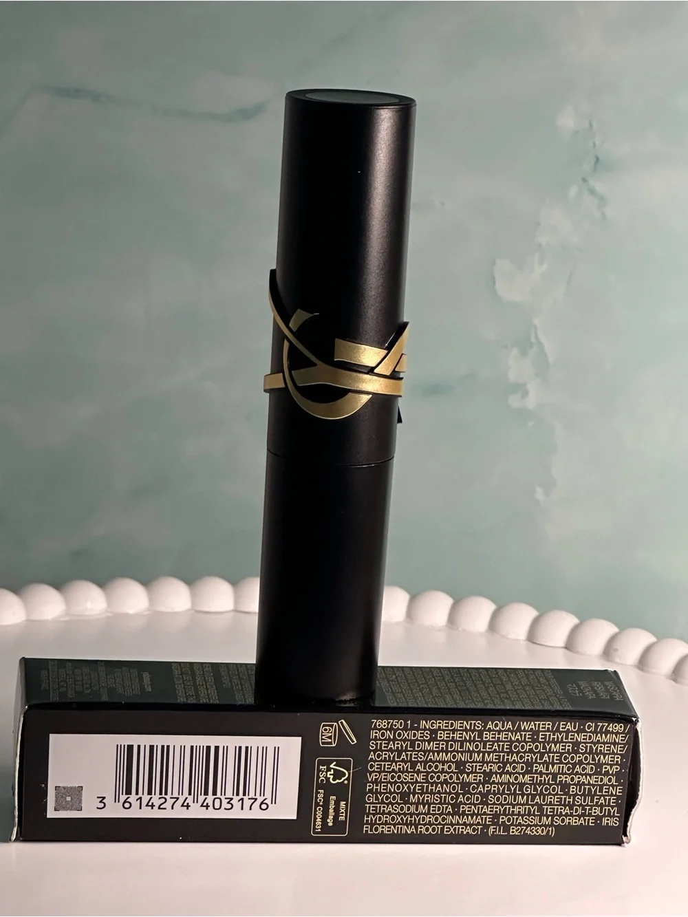 Yves Saint Laurent Lash Clash Extreme Volume Mascara — Black .16oz/ 5ml